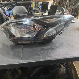 Farol Esquerdo Onix Prisma 2016/2020 Lt Ltz Adv Effect S/Led