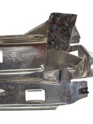 SUPORTE ESQ APOIO PÉS BORA GOLF 2000/02 1J1864767 PRATEADO