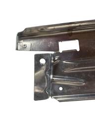 SUPORTE ESQ APOIO PÉS BORA GOLF 2000/02 1J1864767 PRATEADO