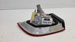 LANTERNA TRASEIRA ESQUERDA BMW X6 E71 2010 A 2014 (MALA)