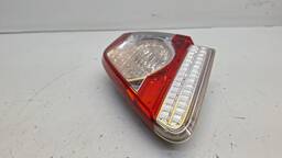 LANTERNA TRASEIRA DIREITA COROLLA 2012 A 2014 (MALA)
