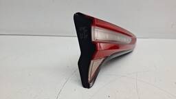 LANTERNA TRASEIRA ESQUERDA HILUX SW4 2021/ (MALA)