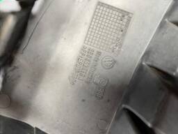 GRADE MOLDURA MILHA ESQUERDO PASSAT 2001 A 2005