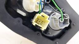 LANTERNA DIREITA TAMPA TRASEIRA SONATA 1993 A 1996 (MALA)