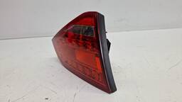 LANTERNA TRASEIRA ESQUERDA AUDI A4 2009 A 2012 (MALA)