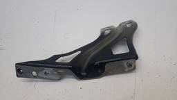 SUPORTE PARALAMA ESQUERDO AUDI Q3 2013 A 2016