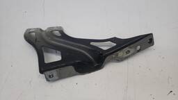 SUPORTE PARALAMA DIREITO AUDI Q3 2013 A 2016