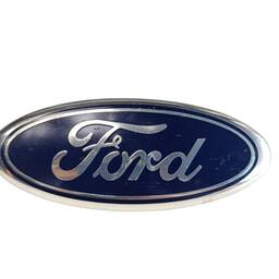 EMBLEMA TRASEIRO FORD FIESTA 2003 A 2007