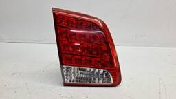 LANTERNA TRASEIRA ESQUERDA SORENTO 2010 A 2013 (MALA) C/ LED