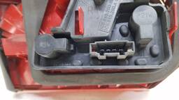 LANTERNA TRASEIRA ESQUERDA JETTA 2011 A 2014 (MALA) S/ LED