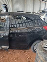 Porta Traseira Esquerda Ford Ka Hatch/Sedan 2015 a 2021