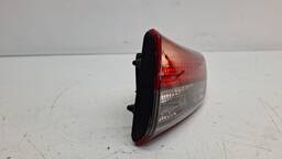 LANTERNA TRASEIRA DIREITA HB20 HATCH 2013/2019 (MALA) FUMÊ