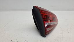 LANTERNA TRASEIRA ESQUERDA GOLF VARIANT 15/2018 MALA C/ LED 