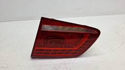 LANTERNA TRASEIRA DIREITA PASSAT B7 2011 A 2015 MALA S/ LED