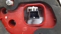 LANTERNA TRASEIRA DIREITA PASSAT B7 2011 A 2015 MALA S/ LED