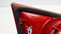 LANTERNA TRASEIRA DIREITO PASSAT B6 VARIANTE 06/10 MALA