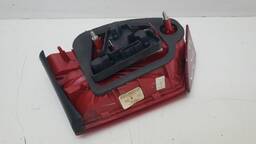 LANTERNA TRASEIRA DIREITA JETTA 2011 A 2014 (MALA) S/ LED