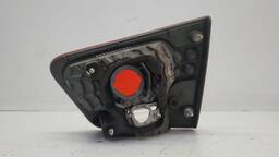 LANTERNA TRASEIRA ESQUERDA CERATO 2010 A 2013 (MALA)