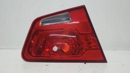 LANTERNA TRASEIRA ESQUERDA CERATO 2010 A 2013 (MALA)