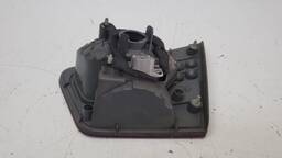 LANTERNA TRASEIRA ESQUERDA CERATO 2010 A 2013 (MALA)