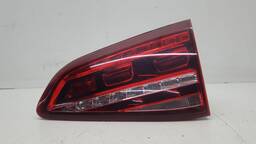 LANTERNA TRASEIRA DIREITA GOLF 2014 A 2017 (MALA) C/ LED