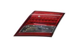 LANTERNA TRASEIRA DIREITA AZERA 2011 COM DETALHE 