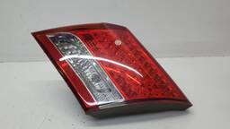 LANTERNA TRASEIRA DIREITA AZERA 2011 COM DETALHE 