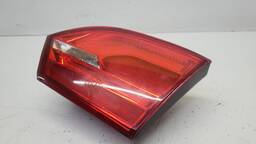 LANTERNA TRASEIRA DIREITA JETTA 2011 A 2014 (MALA) S/ LED