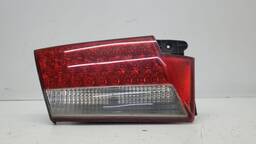 LANTERNA TRASEIRA ESQUERDA AZERA 2008 A 2010 (MALA)