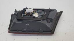 LANTERNA TRASEIRA ESQUERDA AZERA 2008 A 2010 (MALA)