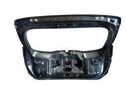 TAMPA TRASEIRA SANDERO 2020 2021 2022/ (AVARIA)