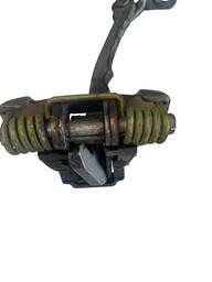 LIMITADOR PORTA DIANTEIRA ESQUERDA CLIO 1999 2000 2001 2002