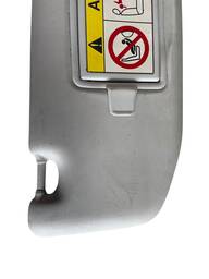 QUEBRA SOL LADO DIREITO PASSAGEIRO PEUGEOT 208 2016 ORIGINAL