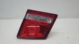 LANTERNA TRASEIRA DIREITA FREEMONT JOURNEY 12/18 COM DETALHE