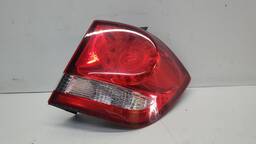 LANTERNA TRASEIRA DIREITA FREEMONT JOURNEY 12/18 COM DETALHE