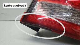 LANTERNA TRASEIRA DIREITA FREEMONT JOURNEY 12/18 COM DETALHE