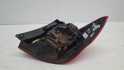 LANTERNA ESQUERDA KA HATCH 2015 2016 A 2018