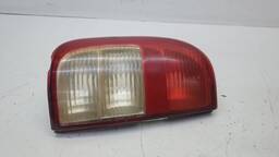 LANTERNA TRASEIRA ESQUERDA SAVEIRO G3 COM DETALHE 