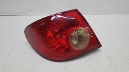 LANTERNA TRAS ESQ COROLLA 2005 A 2008 (CANTO) PISCA ROSA