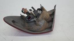 LANTERNA TRAS ESQ COROLLA 2005 A 2008 (CANTO) PISCA ROSA