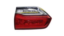 LANTERNA TRASEIRA DIREITA GRAND CHEROKEE 2014 A 2021 (MALA)