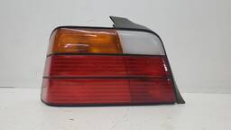 LANTERNA TRASEIRA ESQUERDA BMW SERIE 3 325 1992 A 1998 