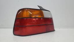LANTERNA TRASEIRA ESQUERDA BMW SERIE 3 325 1992 A 1998 