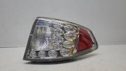 LANTERNA TRASEIRA DIREITA SUBARU IMPREZA HATCH 08/14 (CANTO)