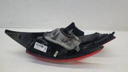 LANTERNA TRASEIRA ESQUERDA PEUGEOT 208 2013 A 2020