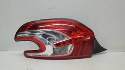 LANTERNA TRASEIRA ESQUERDA PEUGEOT 208 2013 A 2020
