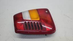 LANTERNA DIREITA GRAND CHEROKEE 1999 A 2004 COM DETALHE