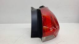 LANTERNA TRASEIRA DIREITA PEUGEOT 2008 2015 A 2022 (CANTO)