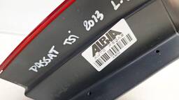 LANTERNA TRASEIRA ESQUERDA PASSAT B7 2011/2015 CANTO S/ LED