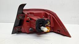 LANTERNA TRASEIRA ESQUERDA PASSAT B7 2011/2015 CANTO S/ LED